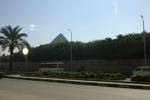 Kairo Und Seine Pyramiden Hinfahrt 480x320