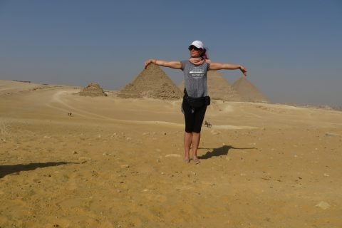 Selfie Vor Den Pyramiden 480x320